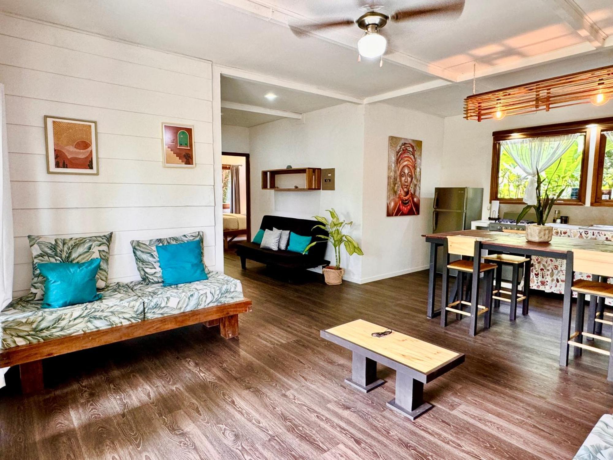 Chilamate Holiday House Puerto Viejo de Talamanca エクステリア 写真