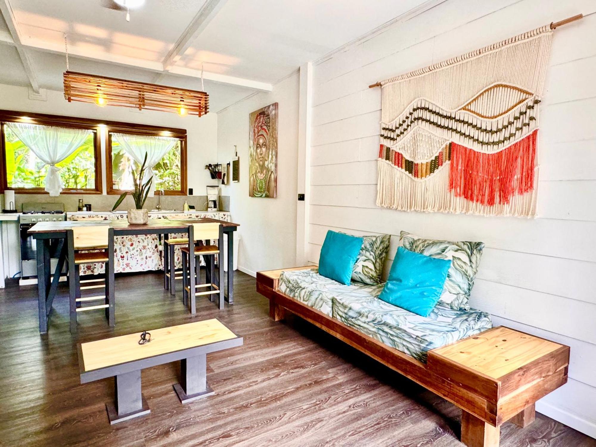 Chilamate Holiday House Puerto Viejo de Talamanca エクステリア 写真